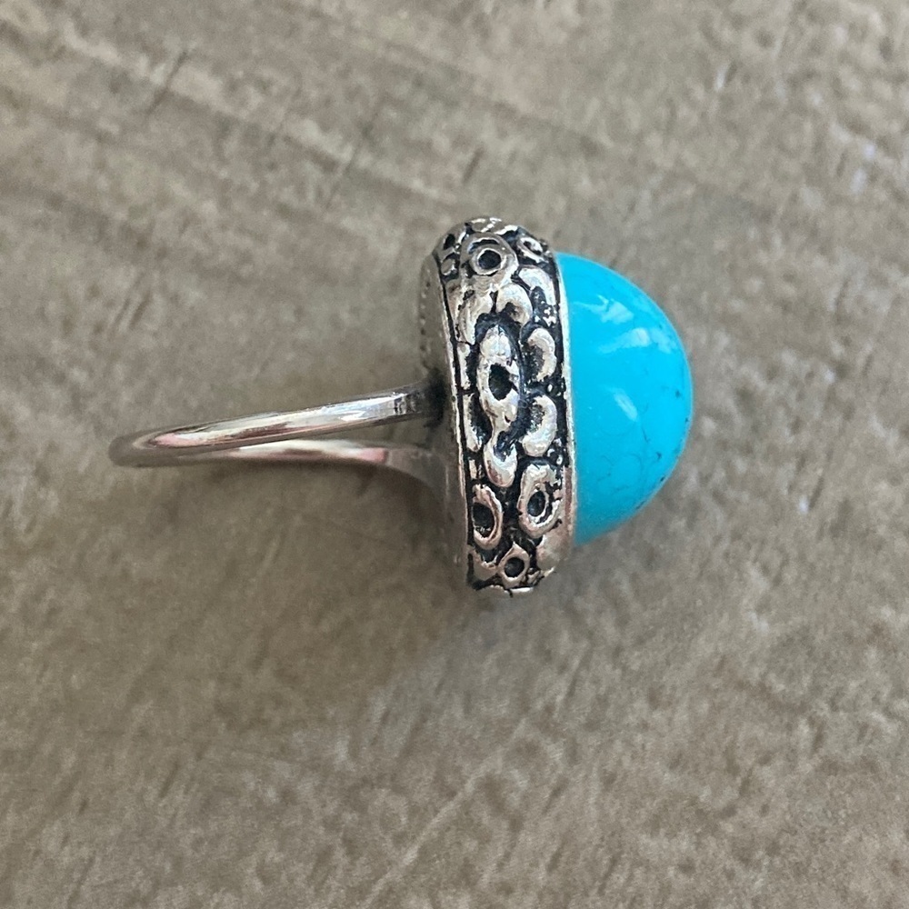 Turquoise stone statement silver ring - Picture 13 of 16